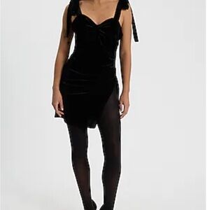 NWT Express Velvet Sweetheart Tie Strap Ruched Mini Dress - Sz L